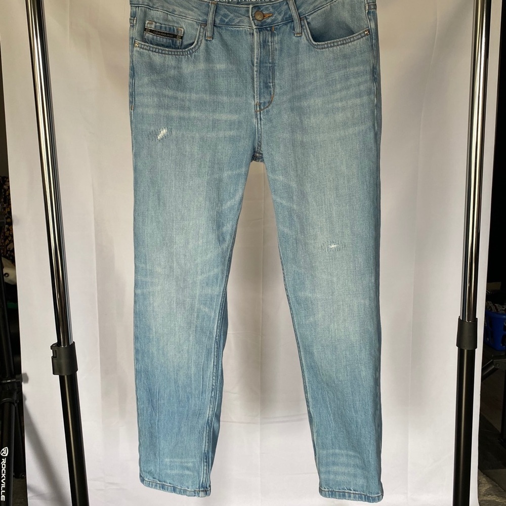 Calvin Klein slim boyfriend button fly sz 29 jeans